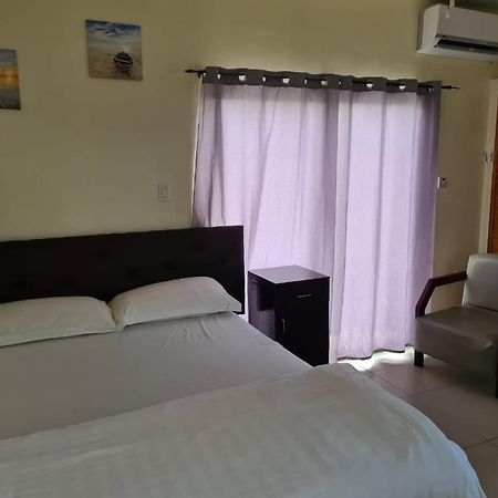 Oriental Suites จอร์จทาวน์ ภายนอก รูปภาพ