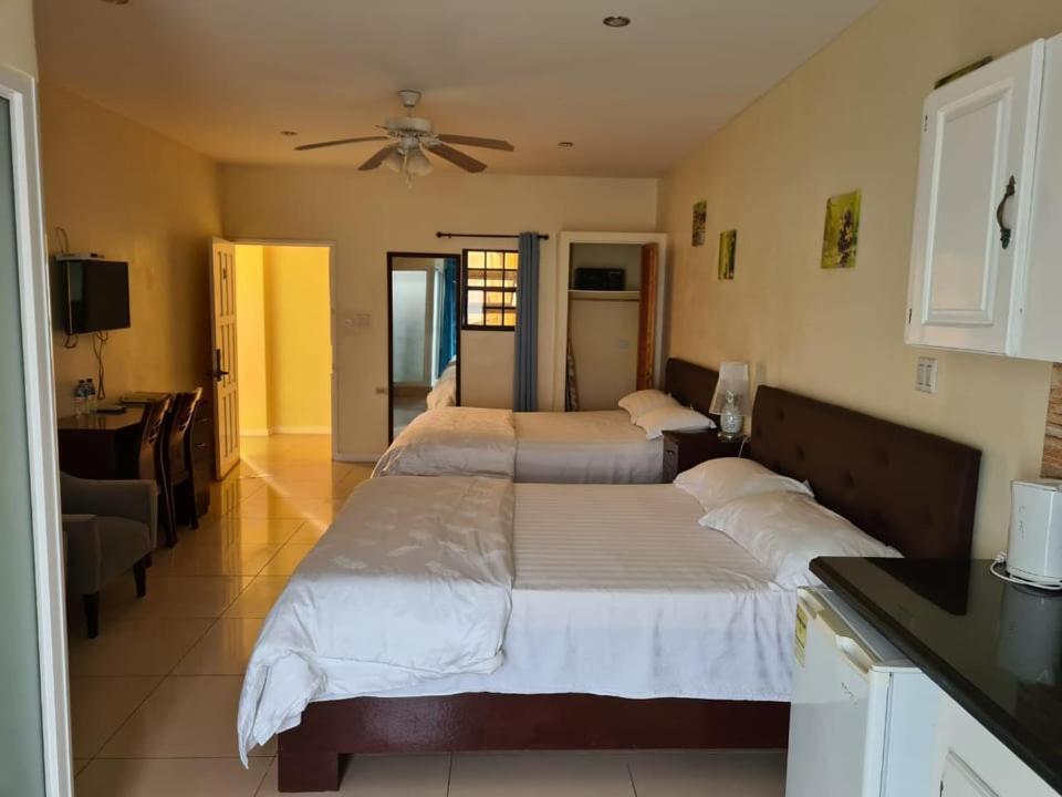 Oriental Suites จอร์จทาวน์ ภายนอก รูปภาพ